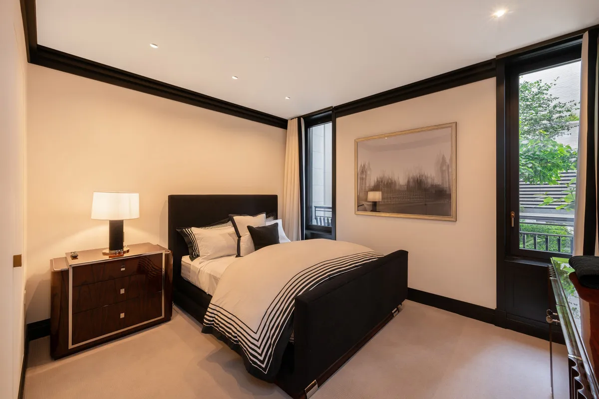 Curzon Street, London, W1J, photo 9