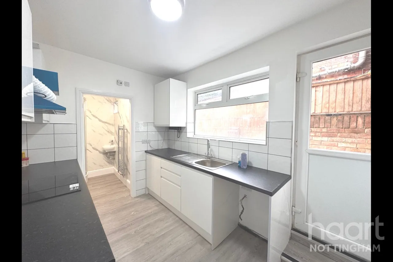 Chandos Street, Nottingham, NG3, photo 4