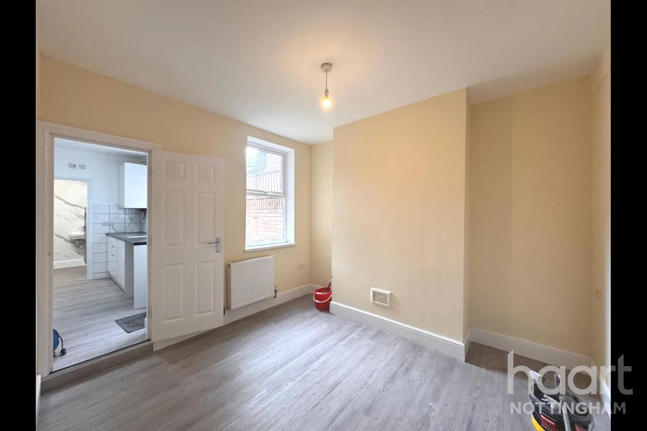 Chandos Street, Nottingham, NG3, photo 2
