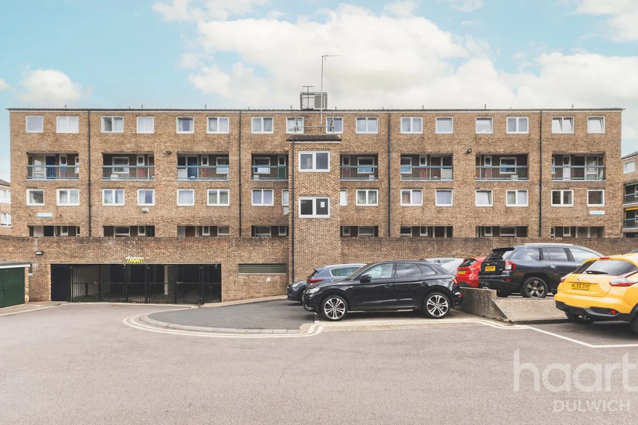 4 bed flat for sale, Mcneil Road, London, SE5