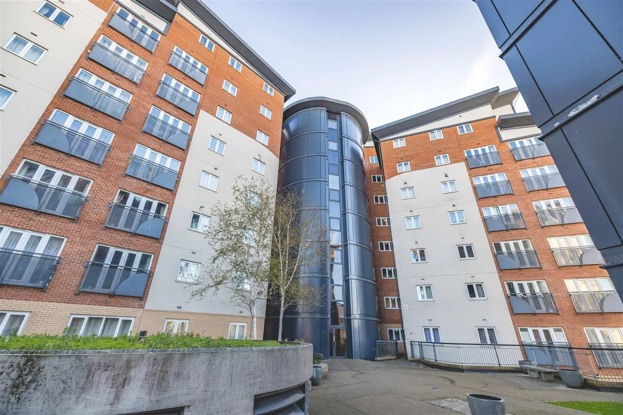 Aspects Court, Slough, SL1 2EZ, photo 14