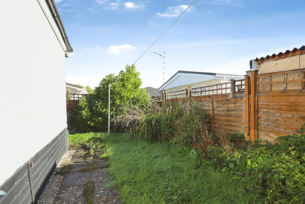 North Drive, Wootton Wawen, B95, photo 6