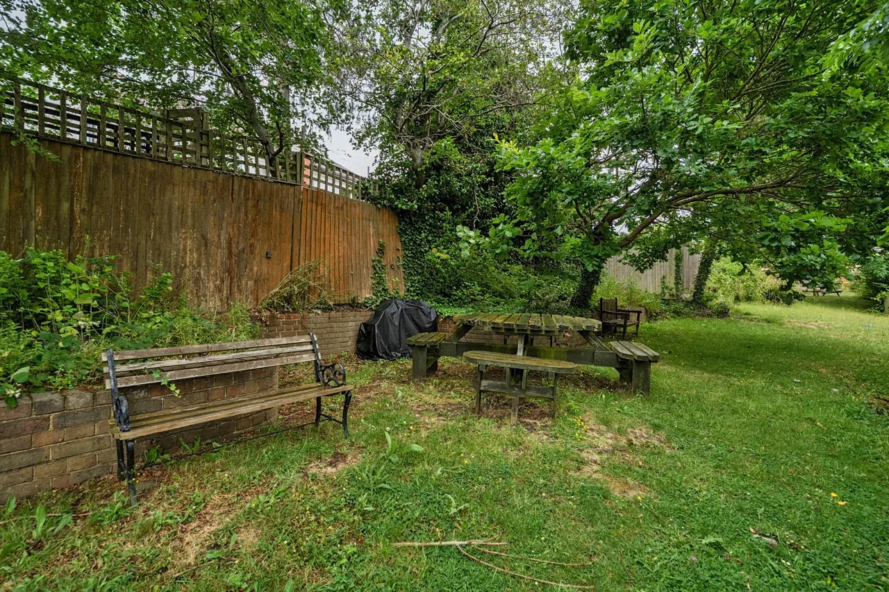 Beaumaris Gardens, SE19, photo 10