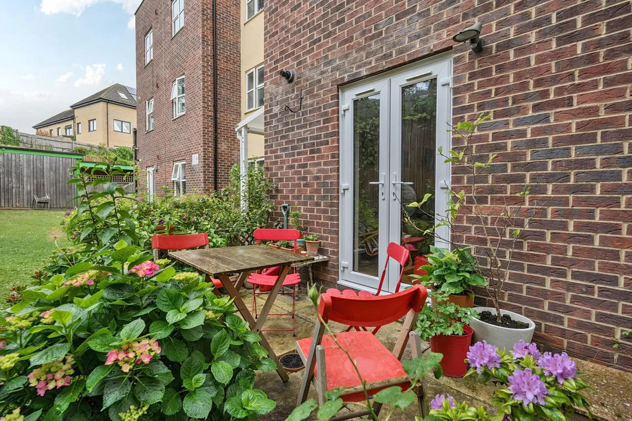 Beaumaris Gardens, SE19, photo 3