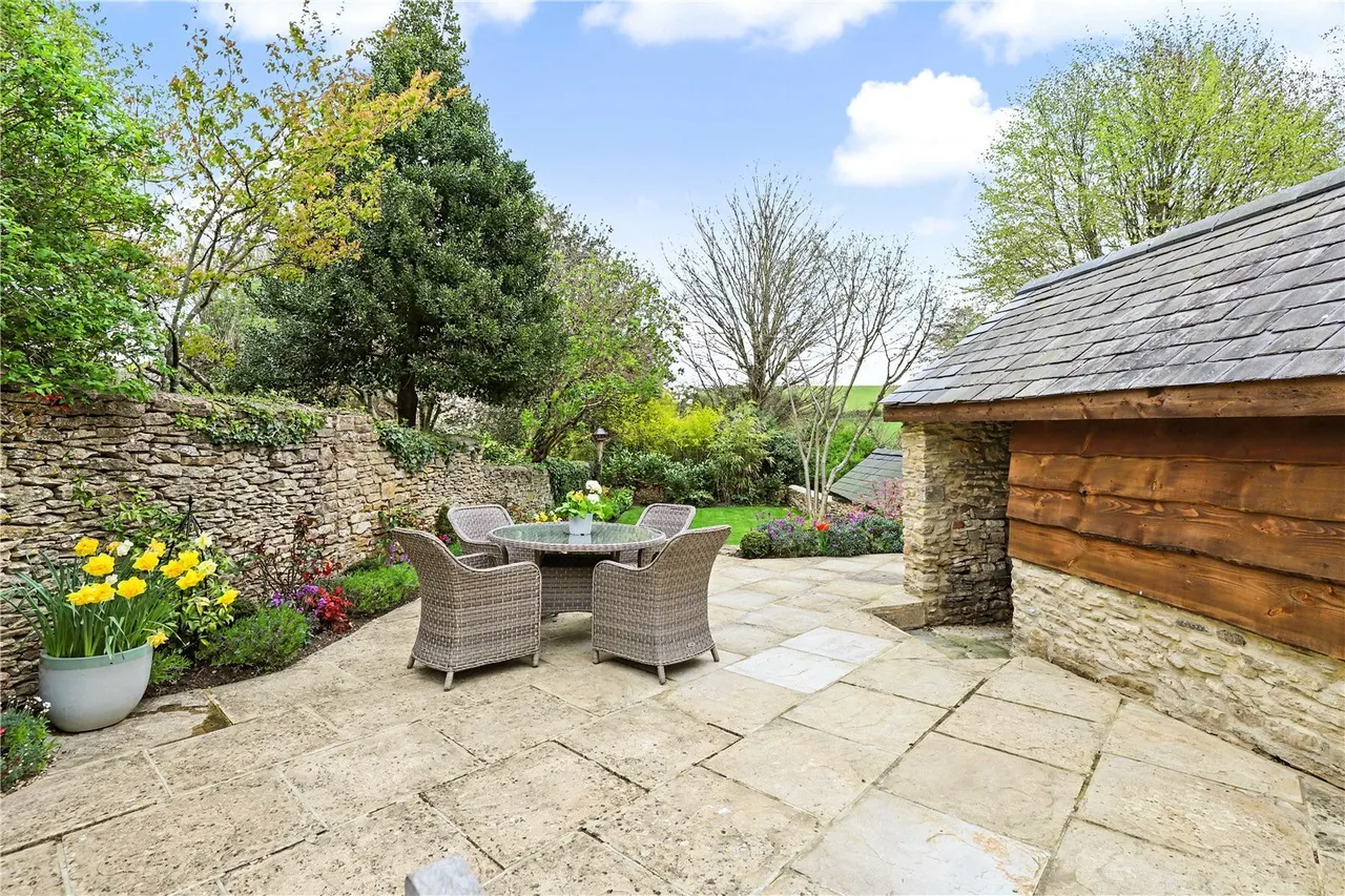 Meadow Lane, Fulbrook, OX18, photo 18