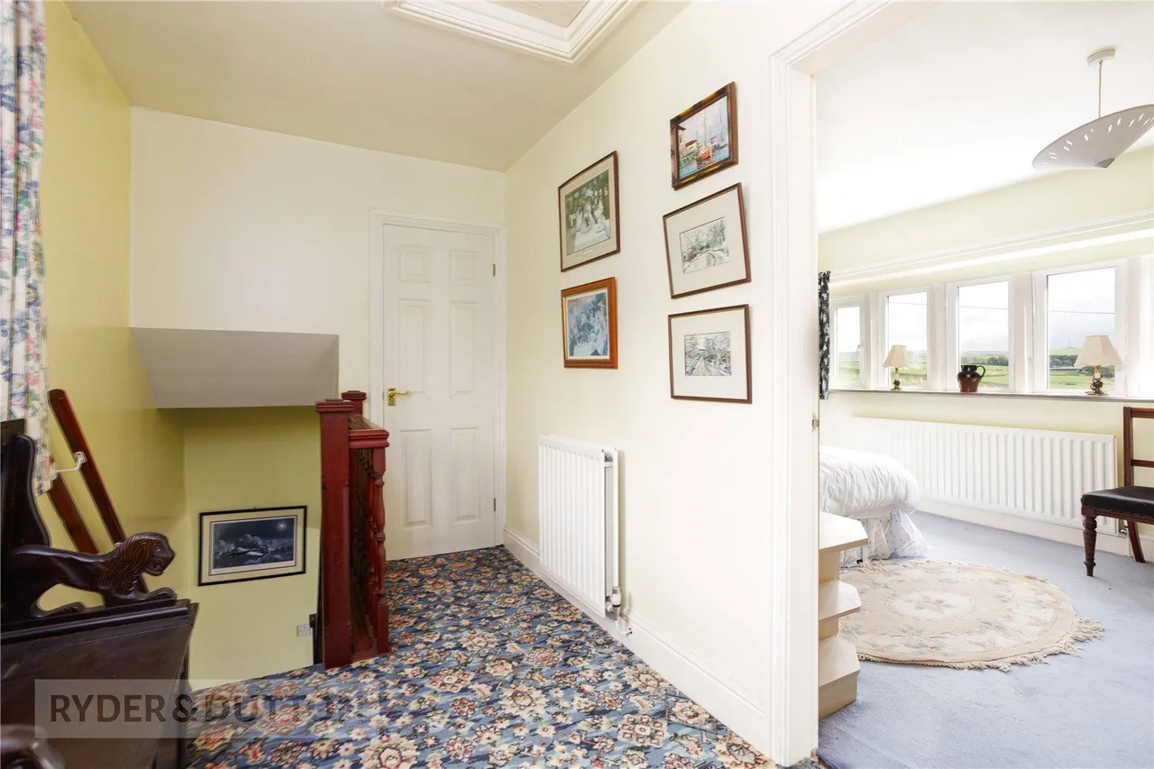 Lower Turf Lane, Scouthead, OL4, photo 13