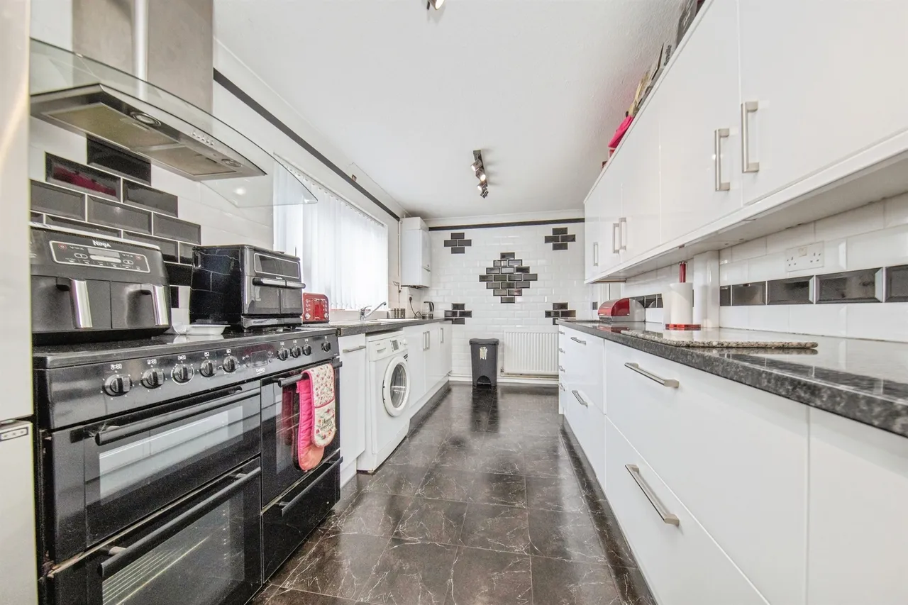 Dawnbrook Close, Ipswich, photo 8