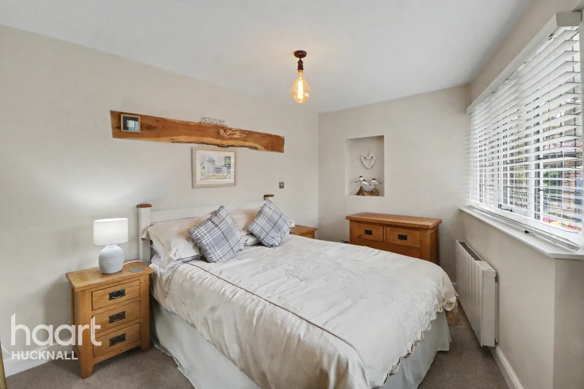 Park Drive, Nottingham, NG15, photo 10
