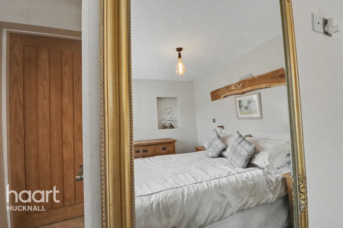 Park Drive, Nottingham, NG15, photo 8