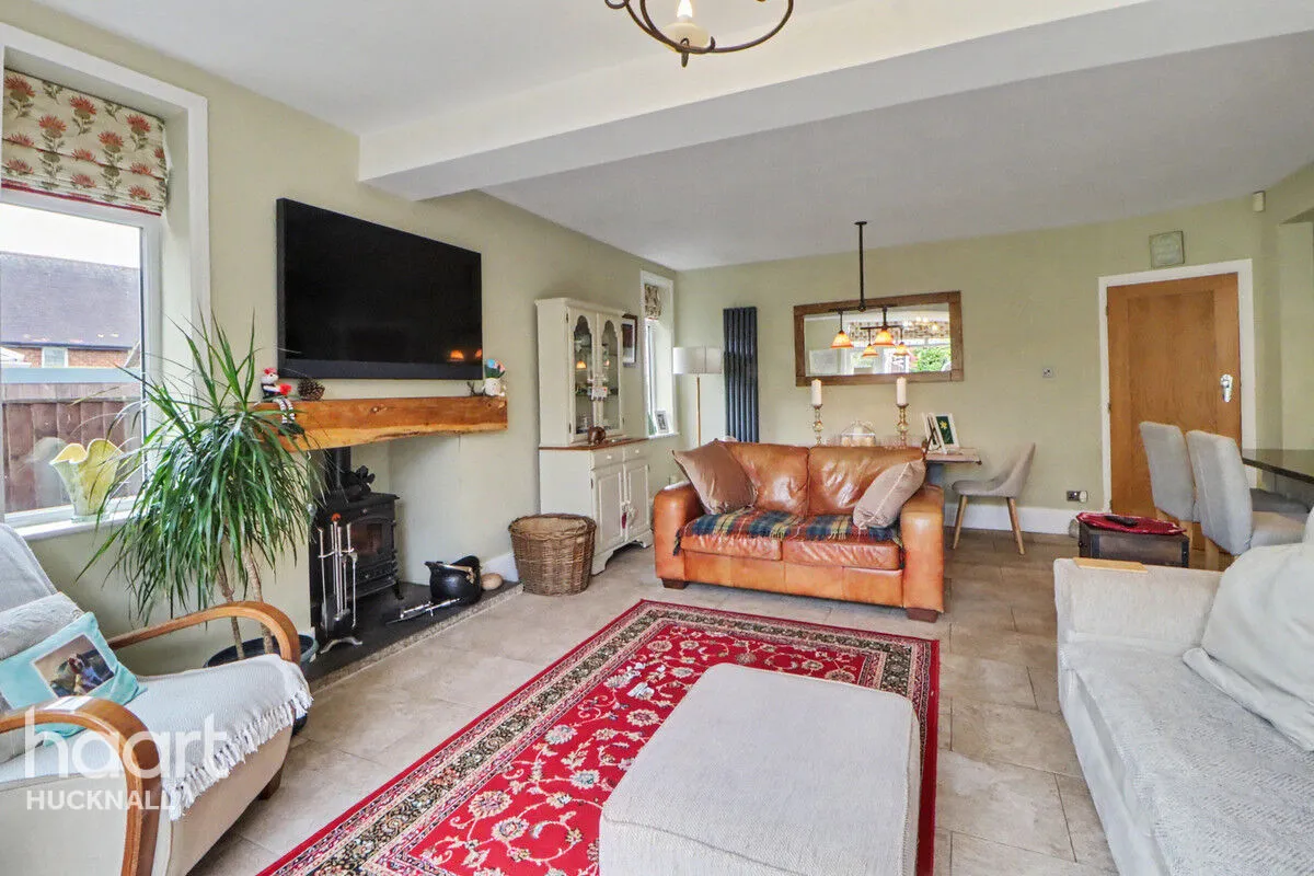 Park Drive, Nottingham, NG15, photo 7