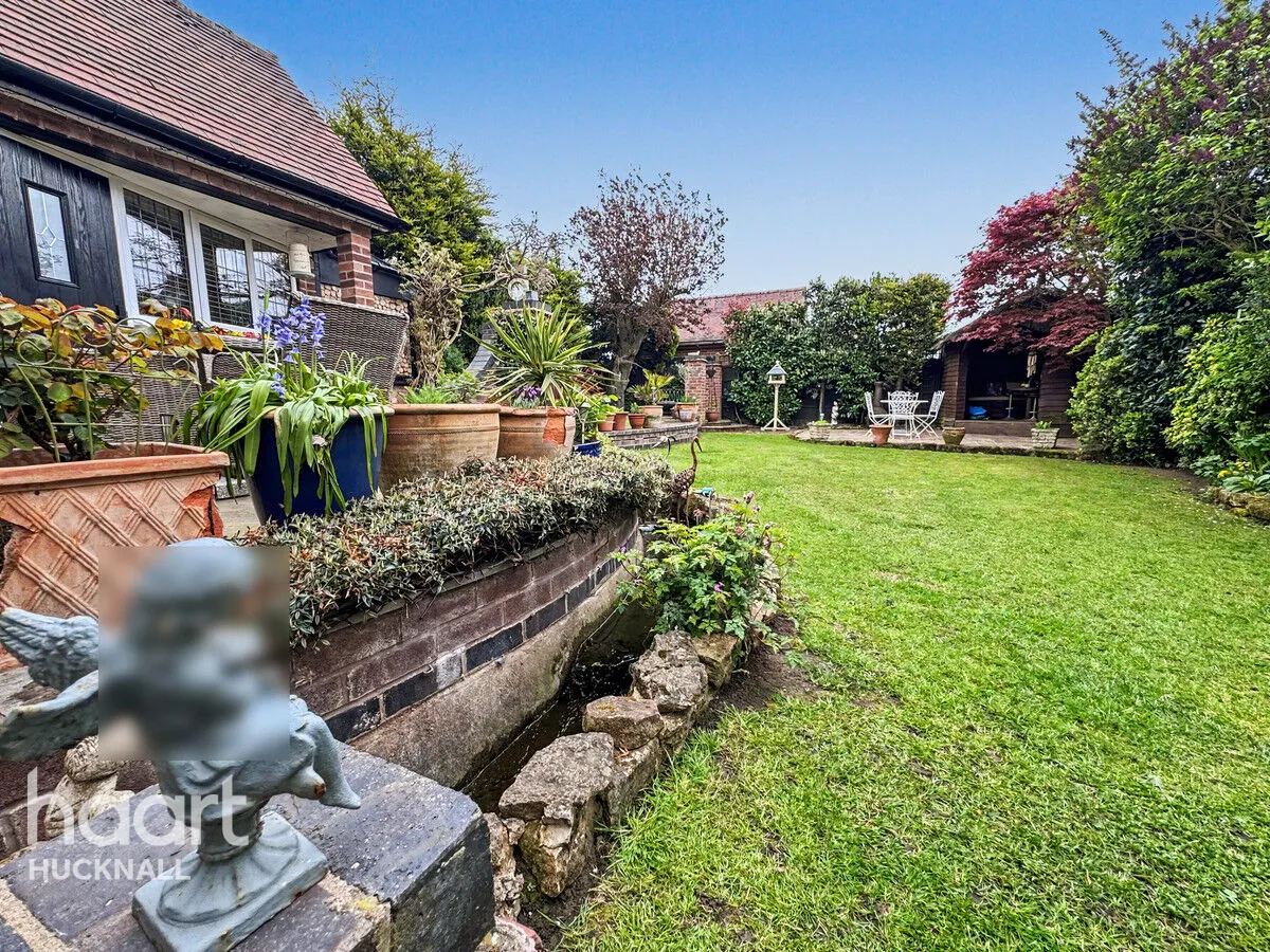 Park Drive, Nottingham, NG15, photo 24