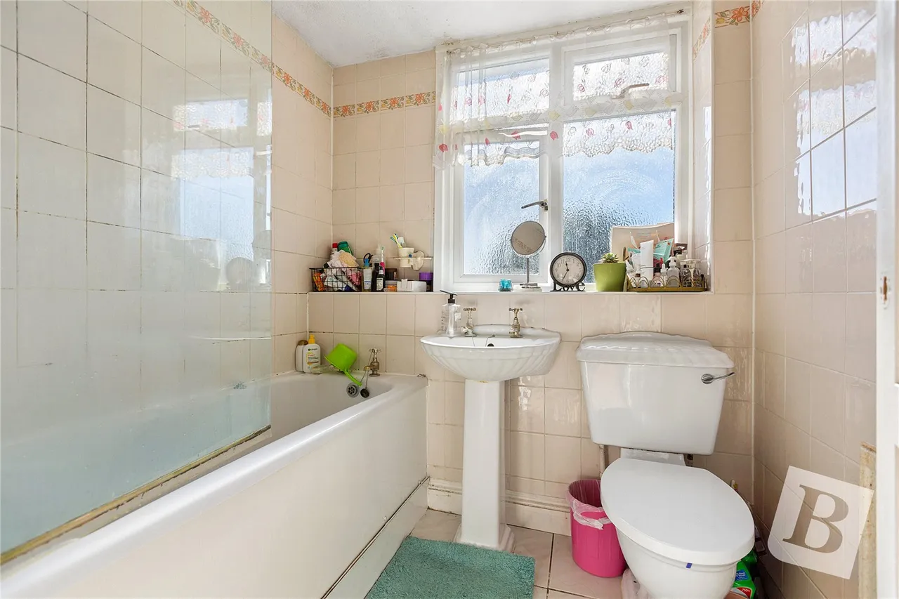 Great Knightleys, Basildon, SS15, photo 10