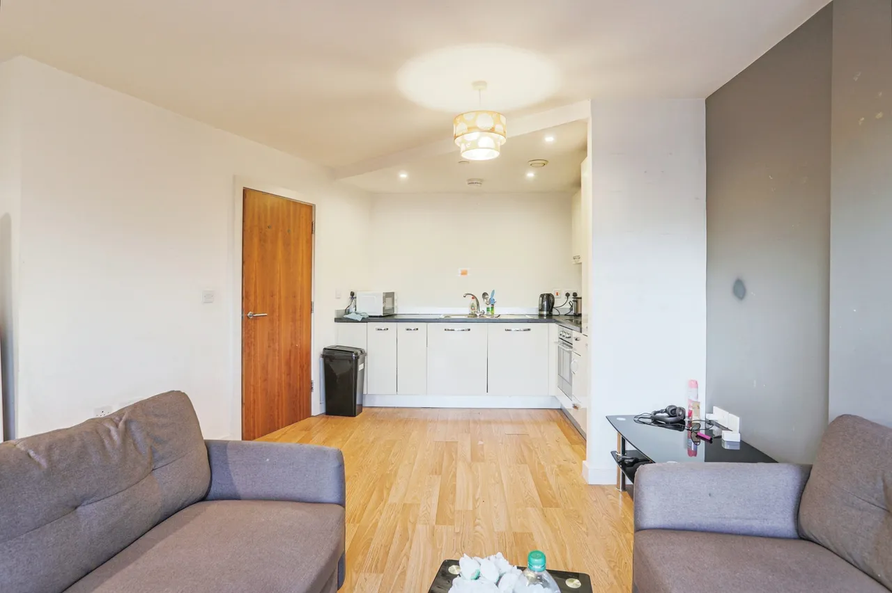 St. Peters Street, Leeds, LS9, photo 9