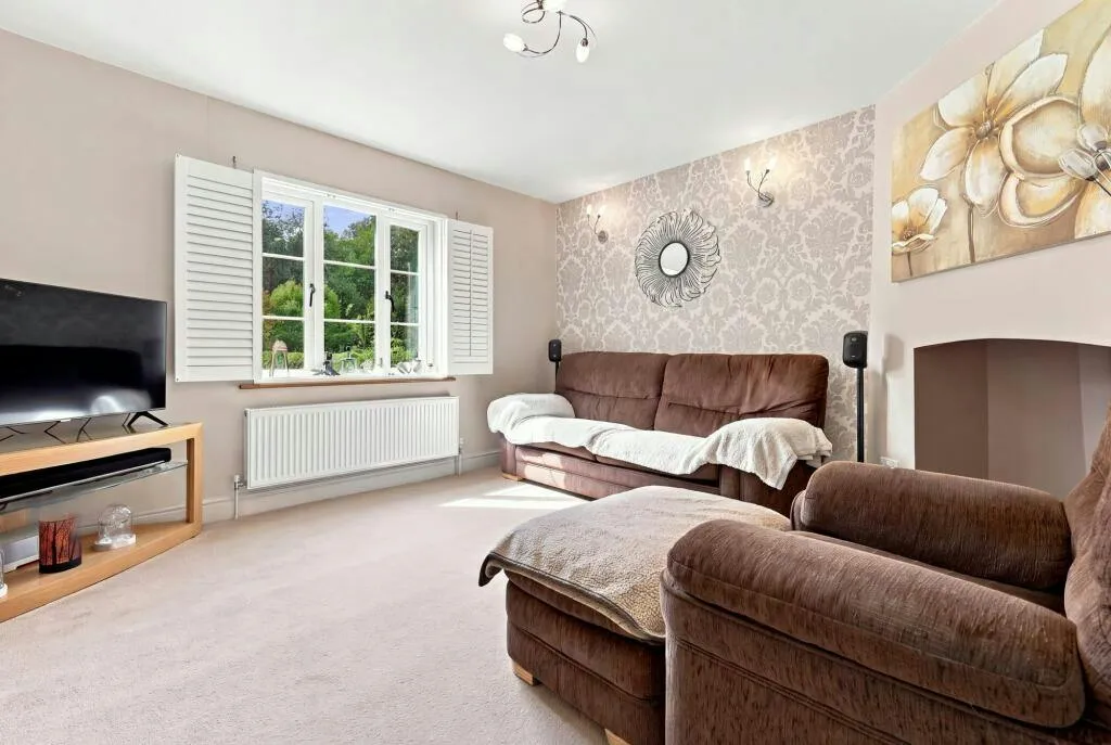 The Street, Gosfield, CO9, photo 3