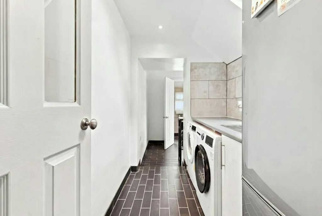 The Street, Gosfield, CO9, photo 10