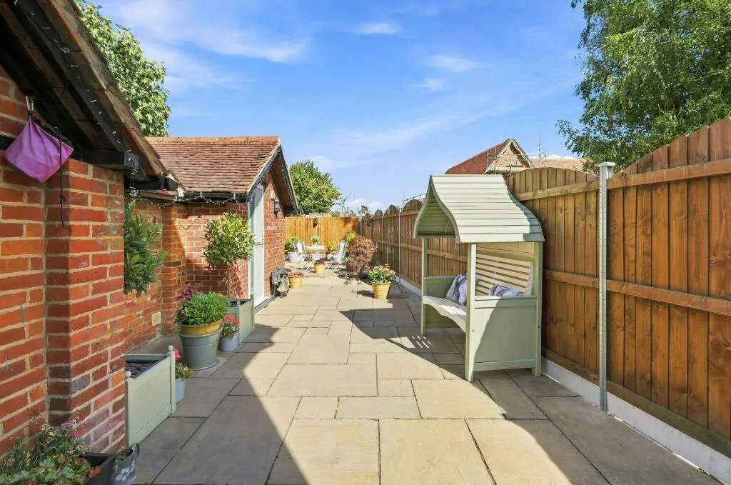 The Street, Gosfield, CO9, photo 21