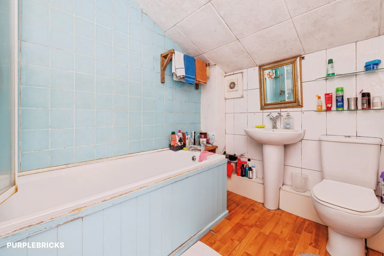Vicarage Road, Watford, WD18, photo 15
