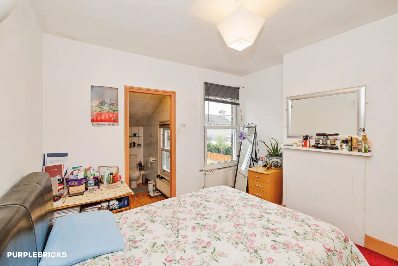 Vicarage Road, Watford, WD18, photo 9