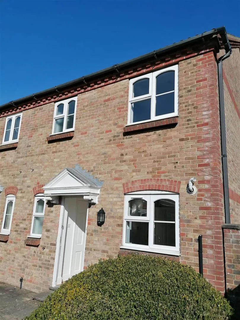 Dolphin Mews, Chichester, photo 17