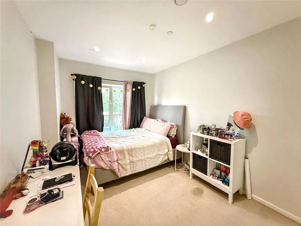 Juniper Drive, London, photo 10