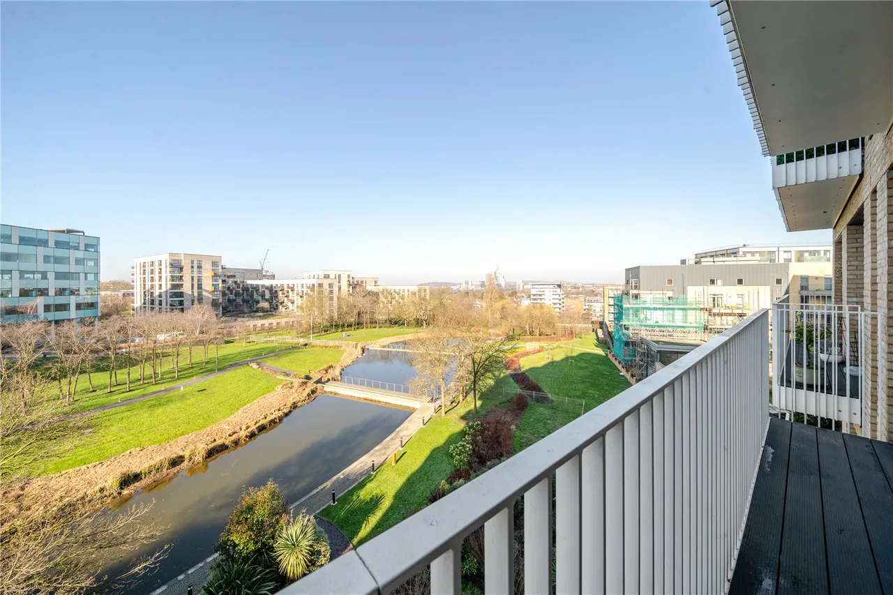 Lakeside Drive, Park Royal, NW10, photo 12