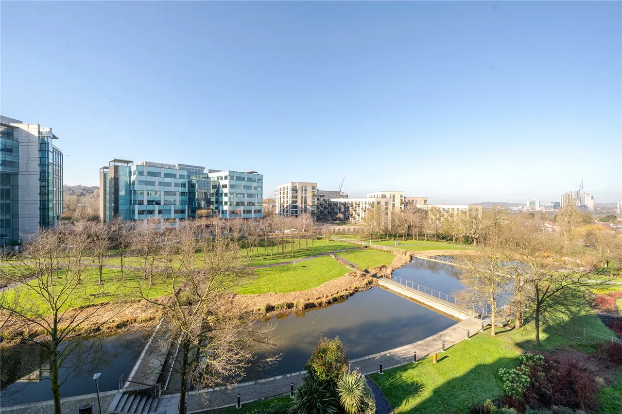Lakeside Drive, Park Royal, NW10, photo 4
