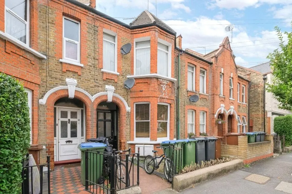 1 bed flat for sale — Carr Road, Walthamstow, E17