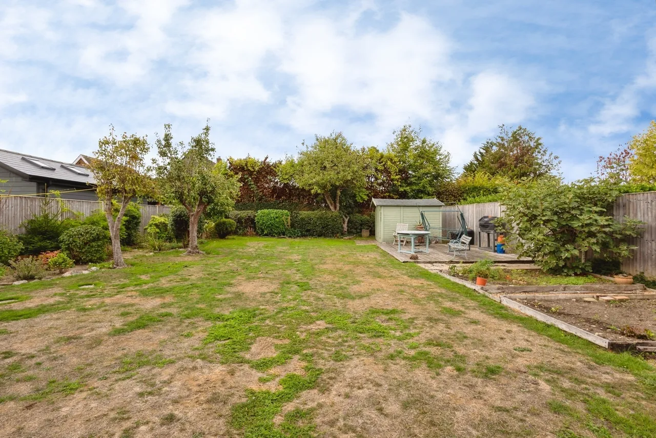Sinah Lane, Hayling Island, PO11, photo 5