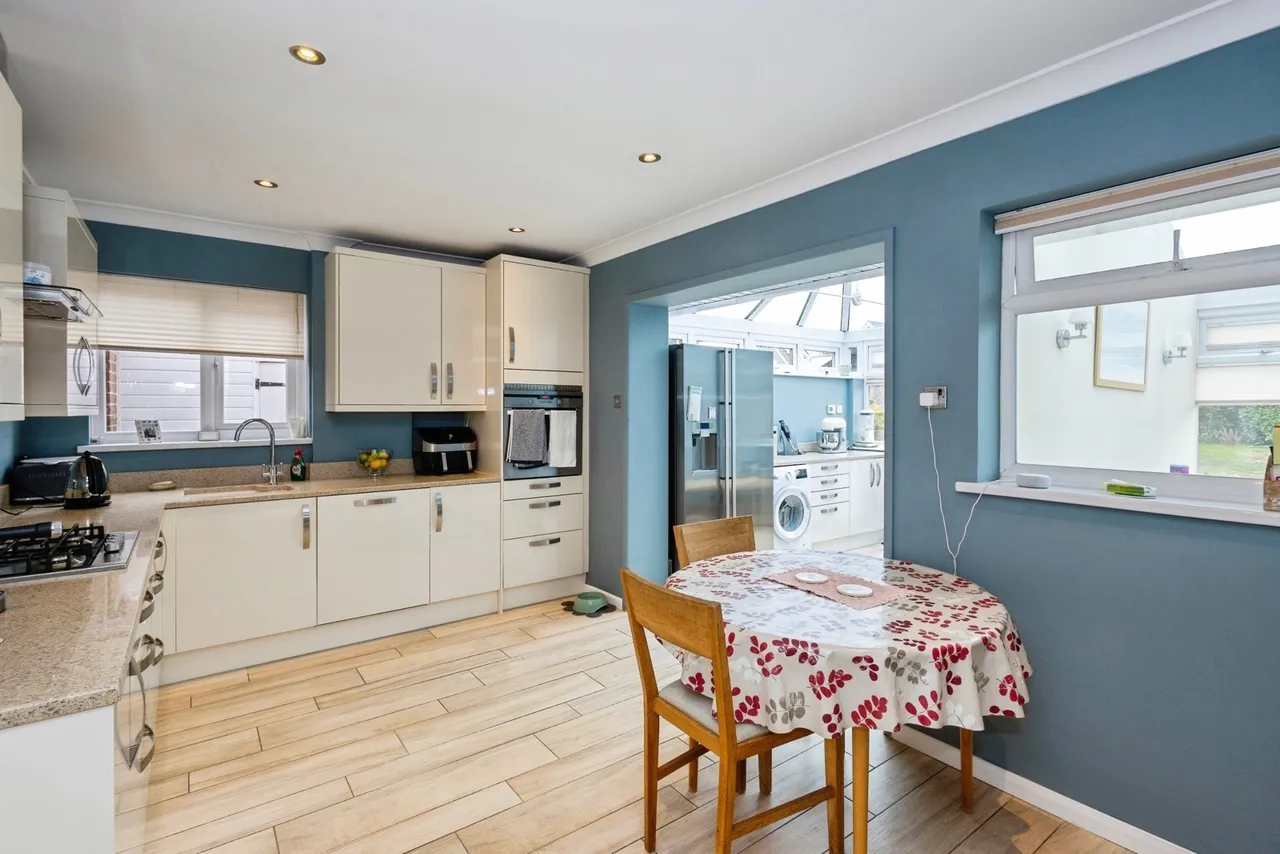 Sinah Lane, Hayling Island, PO11, photo 18