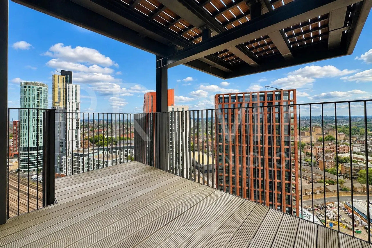 Embassy Gardens, Nine Elms, SW11, photo 6