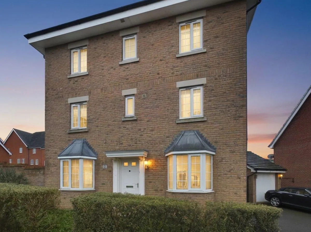 5 bed house for sale, Wagtail Drive, Stowmarket, IP14