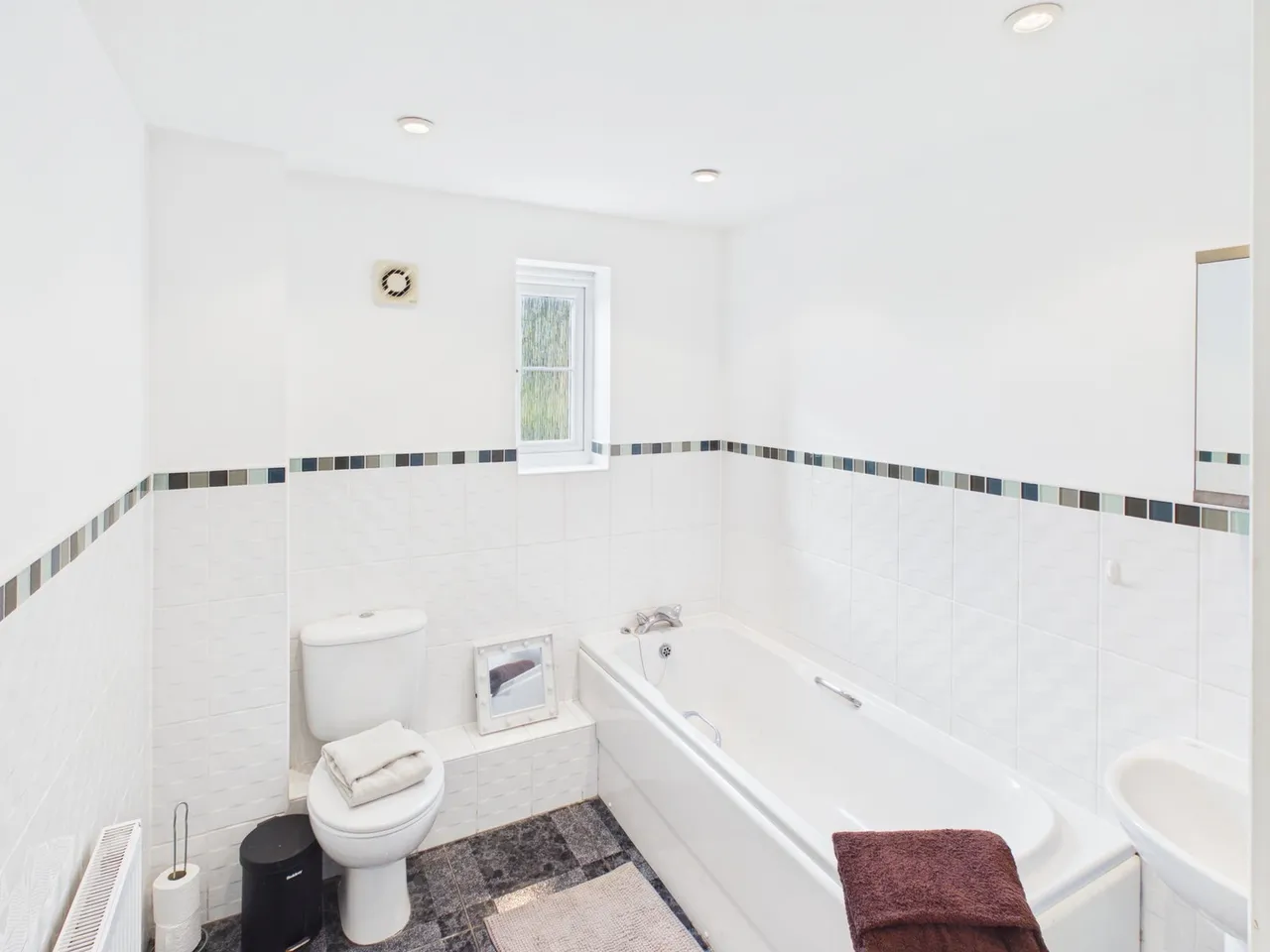 Wagtail Drive, Stowmarket, IP14, photo 14