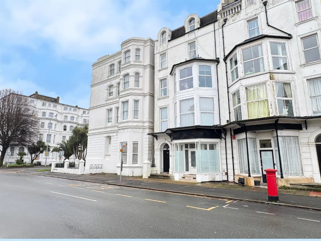 2 bed flat for sale — Compton Street, Eastbourne, BN21 4AN