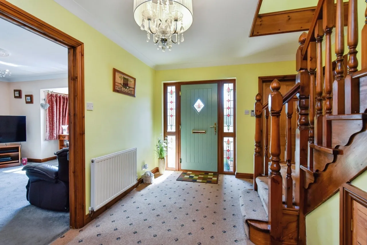 Pantyblodau Road, Blaenau, SA18, photo 15