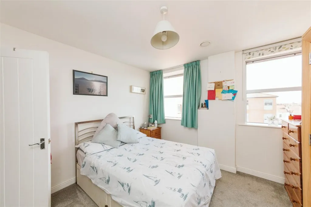 Flat 22, Stanley Court, Bartholomews Square, Horfield, Bristol, BS7 0FF, photo 3