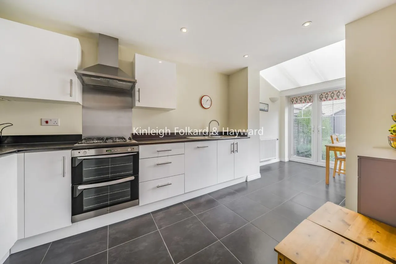 Hawksmoor Grove, Bromley, Kent, BR2, photo 2