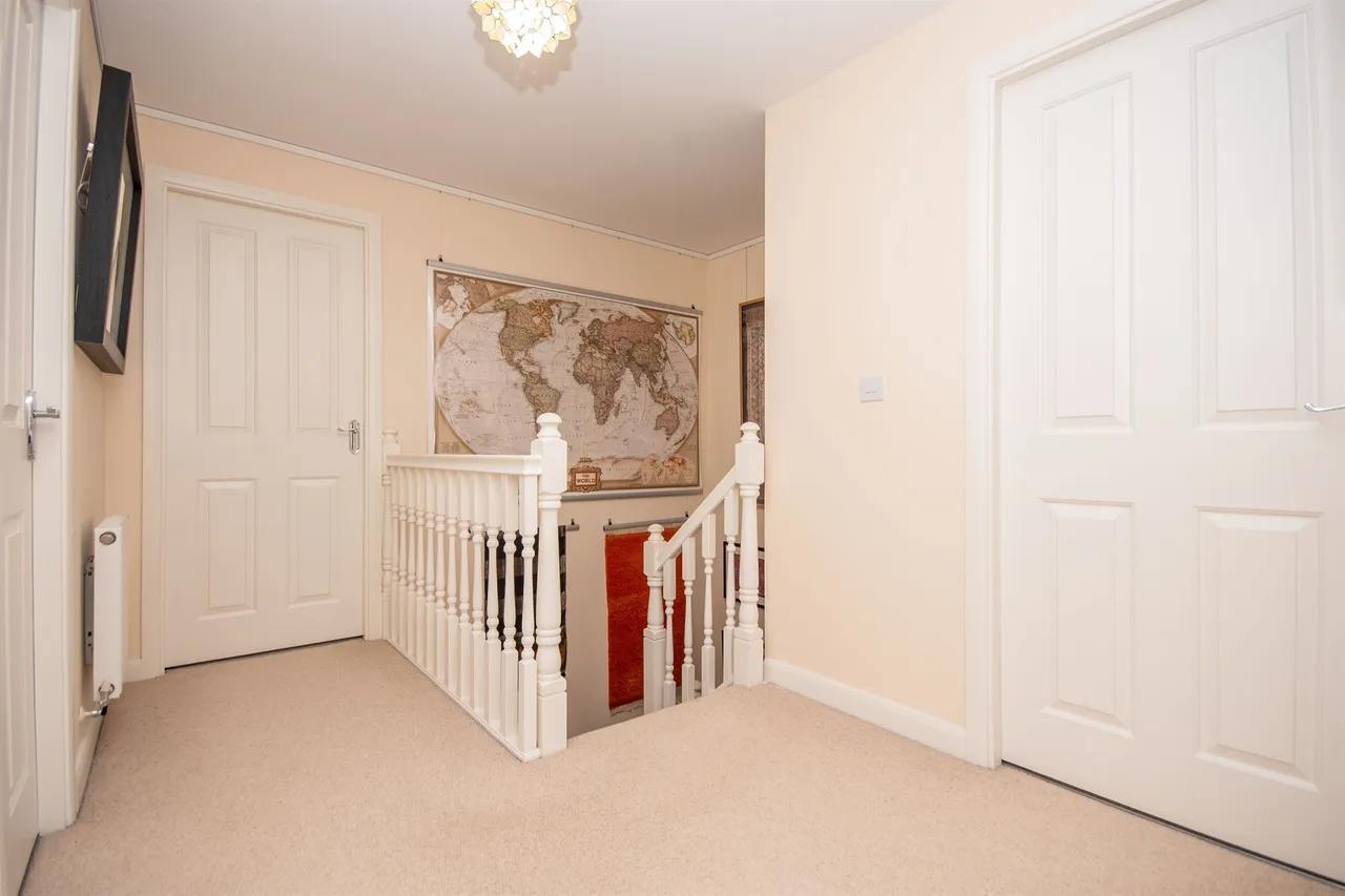 Thistle Drive, Kettering, NN14, photo 9