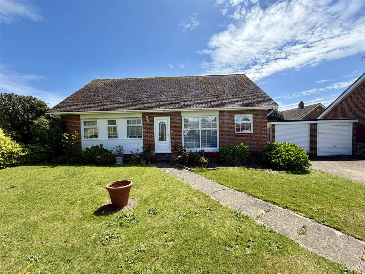 Poynings Close, Seaford, photo 22