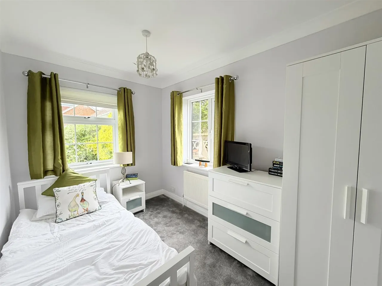 Poynings Close, Seaford, photo 12