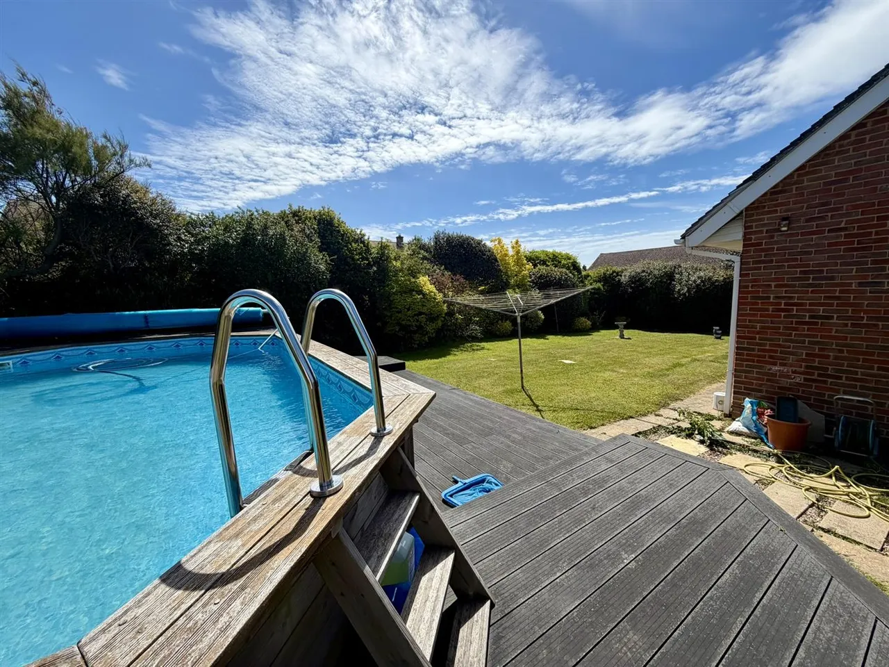 Poynings Close, Seaford, photo 26