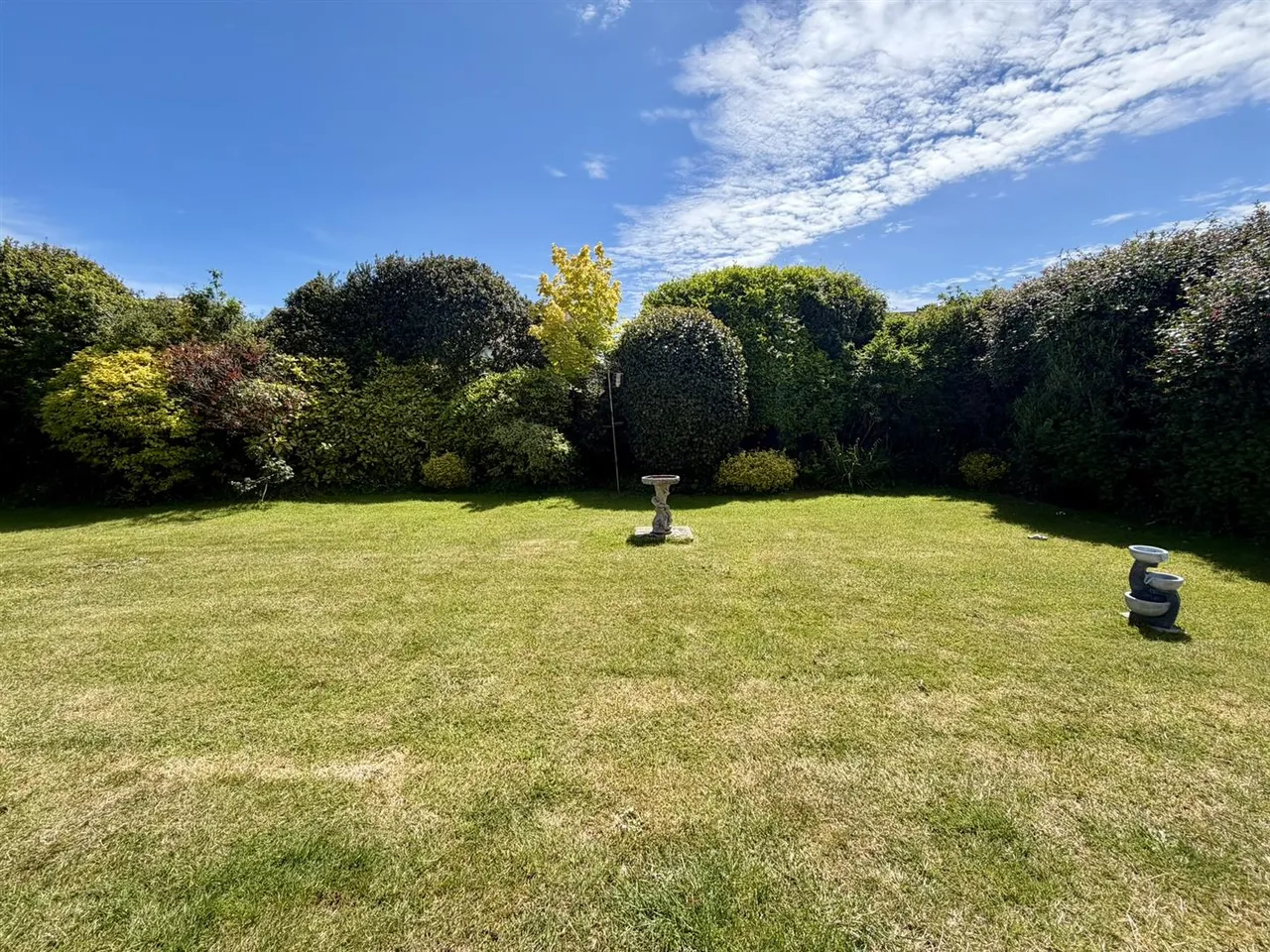 Poynings Close, Seaford, photo 6