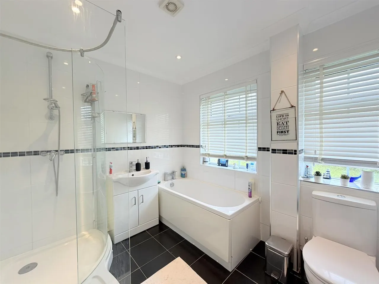 Poynings Close, Seaford, photo 15