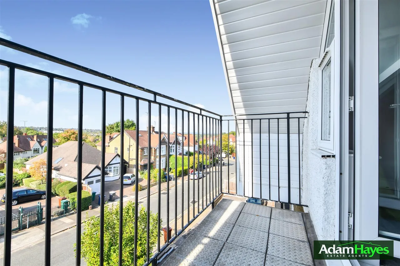 Hendon Lane, Finchley, N3, photo 10