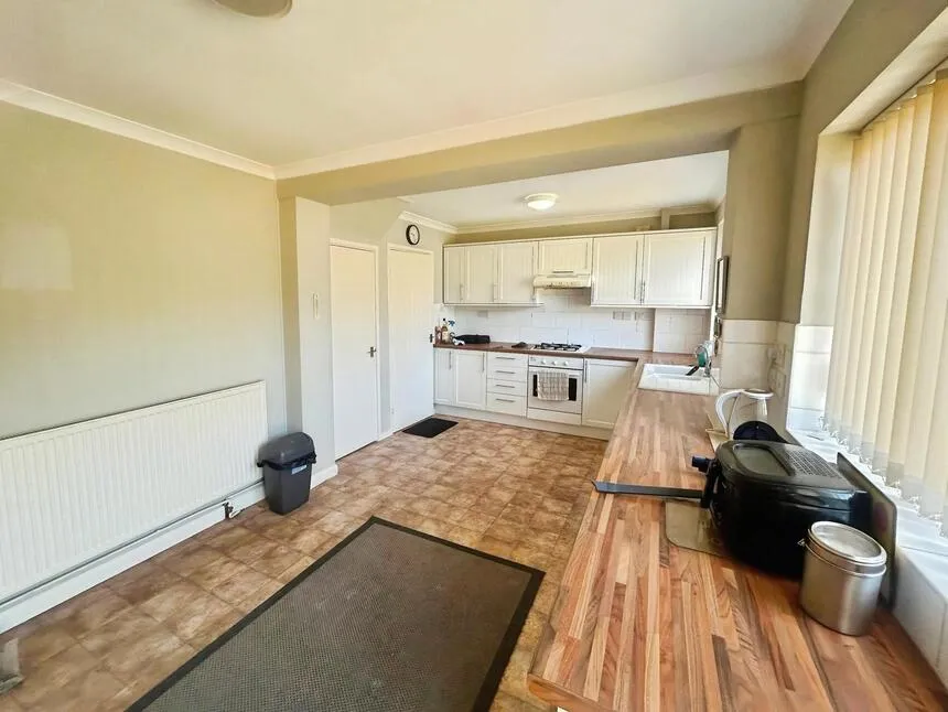 Tiverton Road, Loughborough, Leicestershire, LE11, photo 7