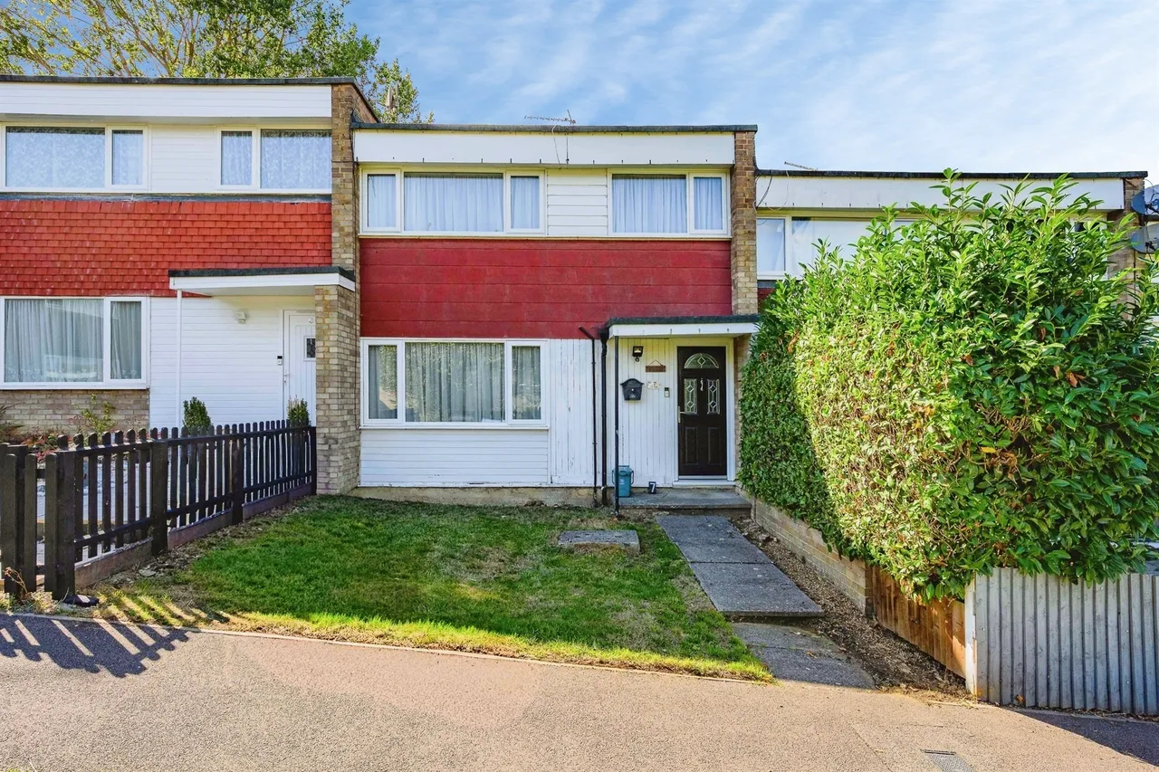 3 bed house for sale — Coverdale, Hemel Hempstead