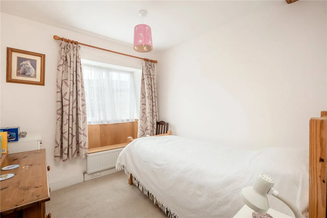Lower High Street, Chipping Campden, GL55, photo 9