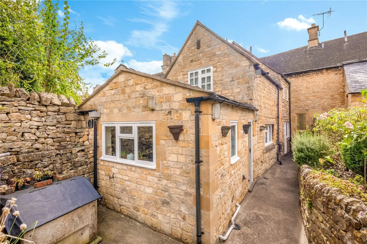 Lower High Street, Chipping Campden, GL55, photo 13