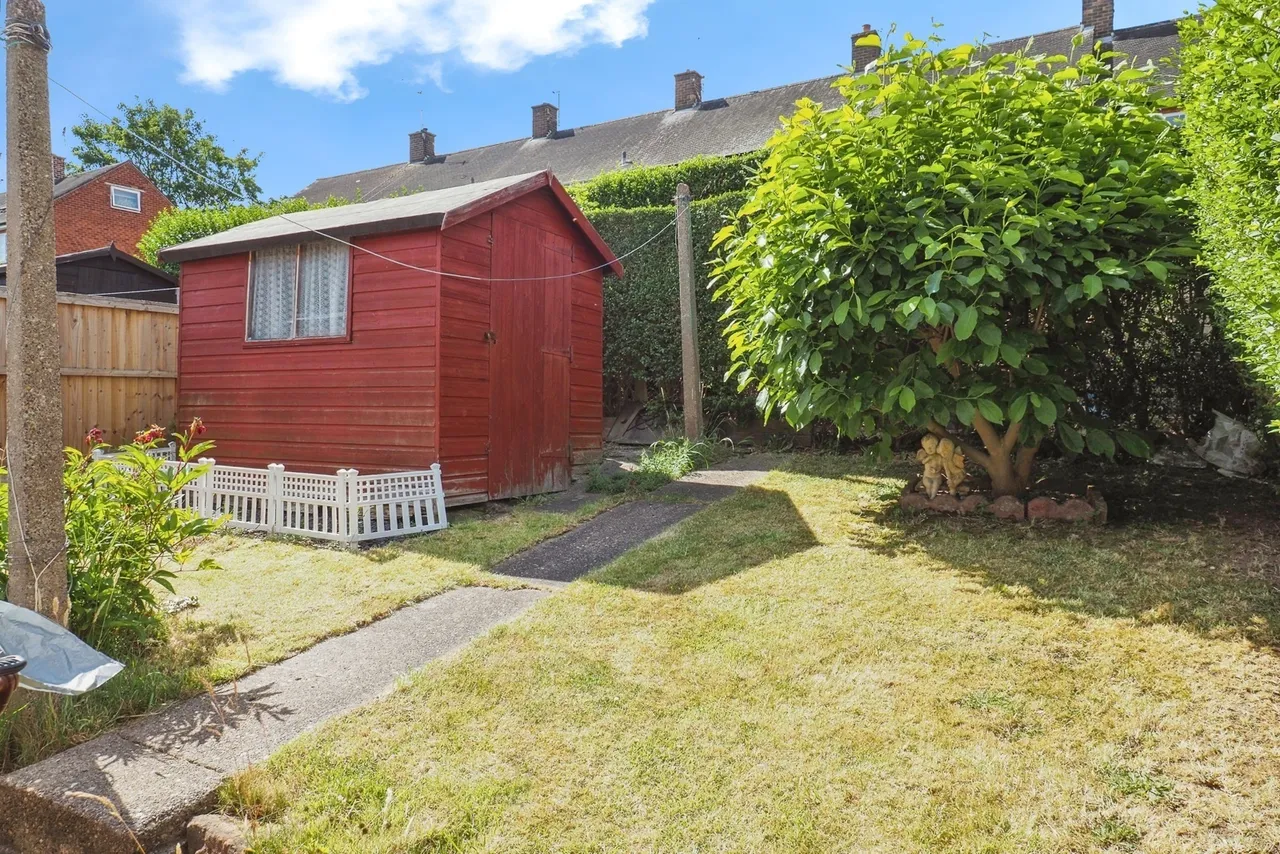Manor Farm Lane, Clifton, Nottingham, NG11, photo 13