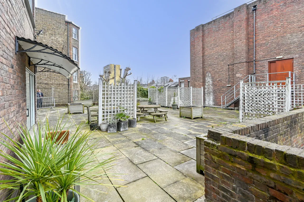 London, SW11, photo 7