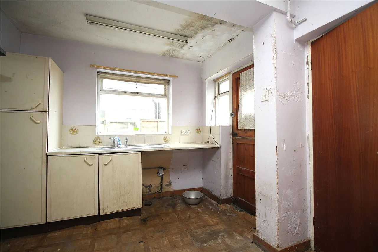 Ackender Road, Alton, GU34, photo 5